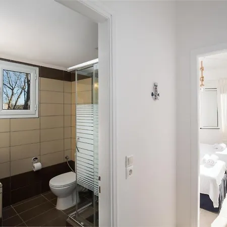 Sleeps 6 Pool Air Con Wifi Villa Halikúnasz